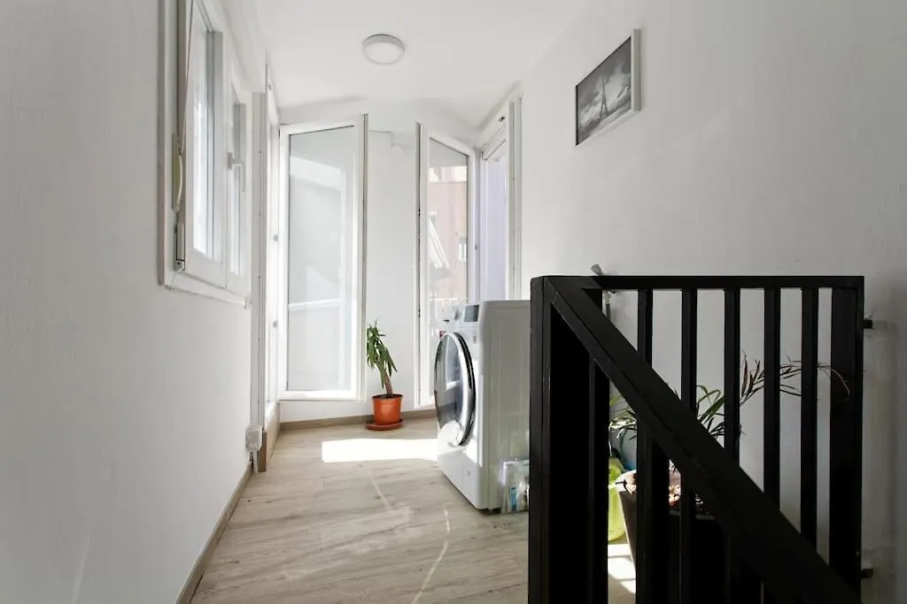 Vila Fantastic House With Jacuzzi Barcelona